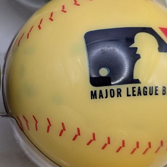 Official MLB New York Yankees Full Pool Retro Billiard Balls Set of 16 - Picture 6 of 7